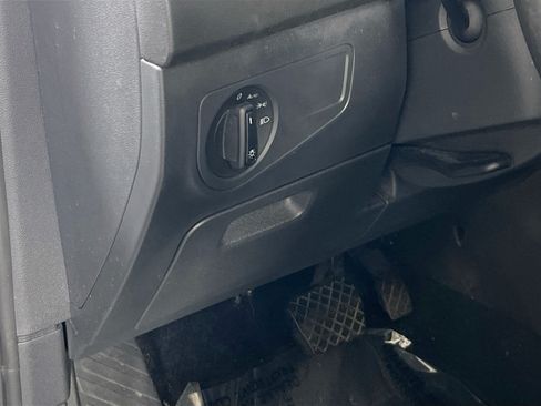 Used 2022 Volkswagen Tiguan S AWD/4WD image 10
