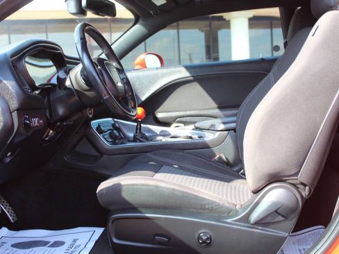 Used 2018 Dodge Challenger R/T w/ Blacktop Package RWD image 13