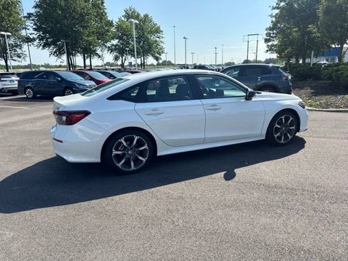 Used 2025 Honda Civic Sport Touring image 10