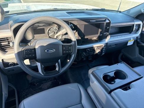 New 2026 Ford F550 4x4 Regular Cab Super Duty image 15