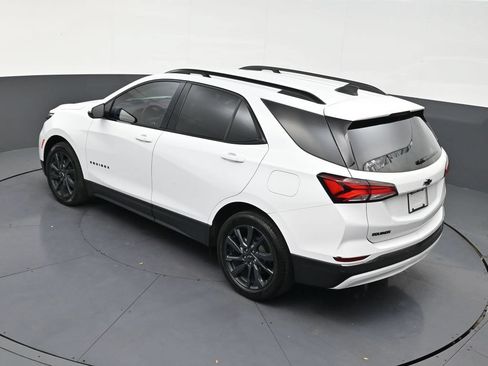 Used 2023 Chevrolet Equinox RS FWD image 11