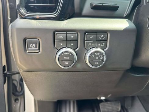 Used 2026 GMC Sierra 1500 AT4 w/ AT4 Premium Package AWD/4WD image 27
