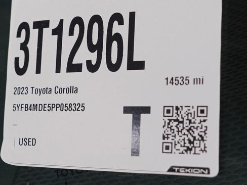 Used 2023 Toyota Corolla LE w/ Carpet Mat Package (TMS) image 29