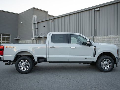 New 2026 Ford F350 Lariat w/ Lariat Ultimate Package image 23