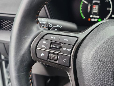 Used 2024 Honda CR-V Sport image 25