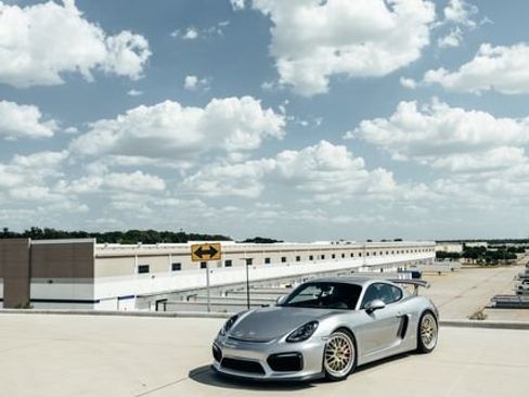 Used 2016 Porsche Cayman GT4 RWD image 38