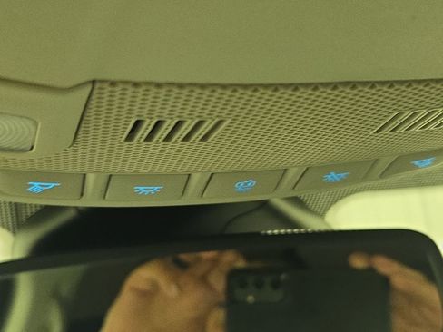 Used 2022 Ford Edge SEL w/ Sport Appearance Package image 29