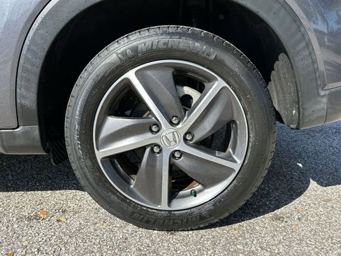 Used 2021 Honda HR-V EX image 5