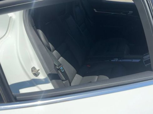 Used 2016 Porsche Panamera S RWD image 13