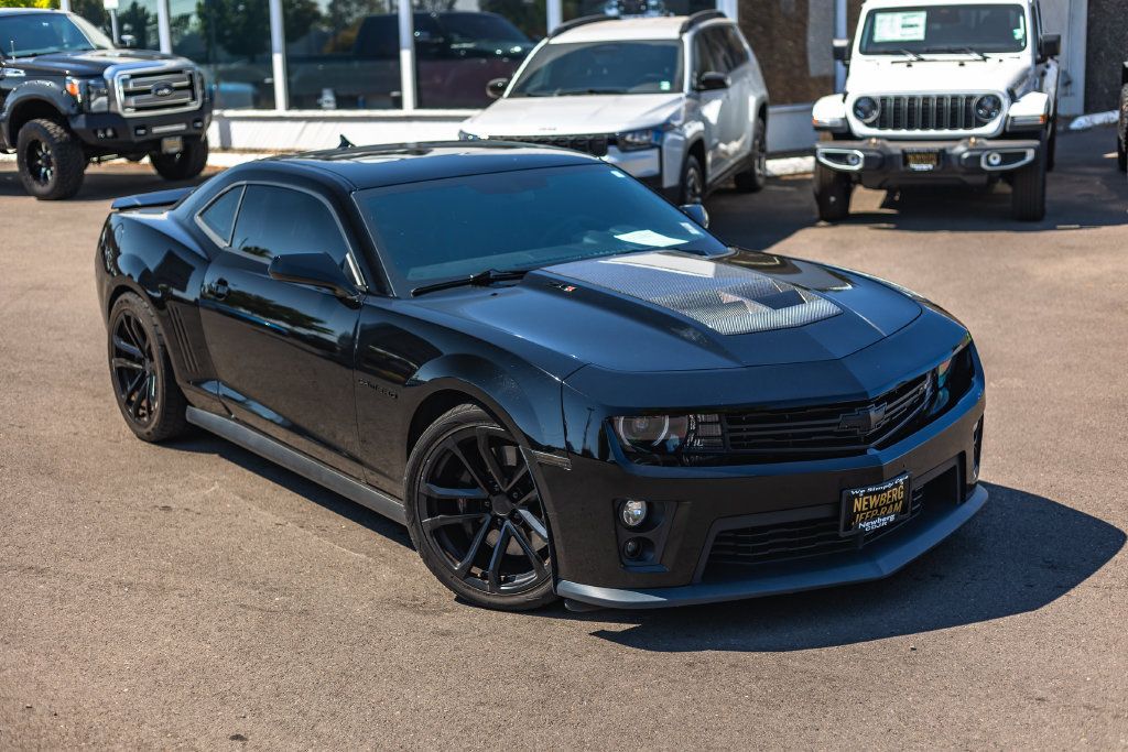 Used 2013 Chevrolet Camaro ZL1 RWD image 2