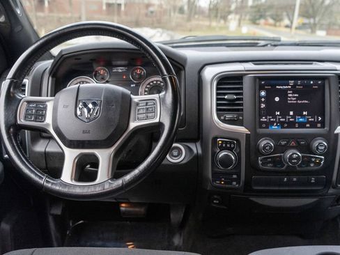 Used 2022 RAM 1500 Classic Warlock AWD/4WD image 12