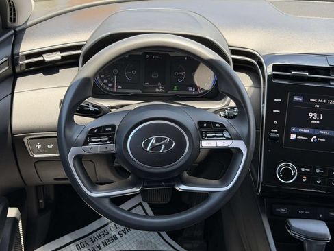 Certified 2023 Hyundai Tucson SEL AWD/4WD image 15