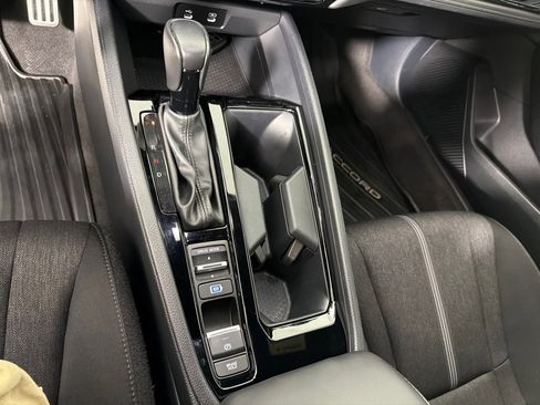 Used 2023 Honda Accord Sport image 16