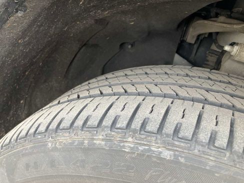 Used 2023 Jeep Grand Cherokee L Overland image 6