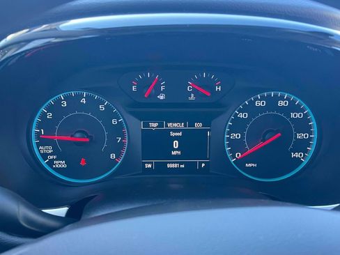 Used 2020 Chevrolet Traverse LS image 33