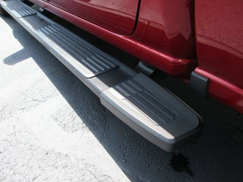 Certified 2019 Chevrolet Silverado 1500 RST AWD/4WD image 15