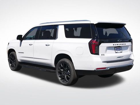New 2026 Chevrolet Suburban LS AWD/4WD image 10