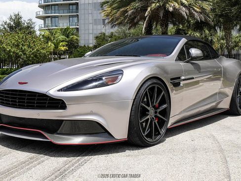 Used 2014 Aston Martin Vanquish Volante RWD image 20