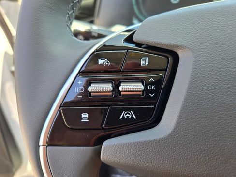 New 2026 Kia Niro EX FWD image 11