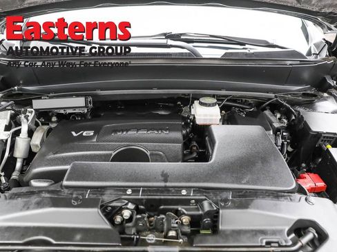 Used 2020 Nissan Pathfinder S image 7