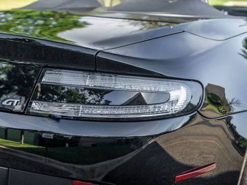 Used 2015 Aston Martin V8 Vantage GT RWD image 83