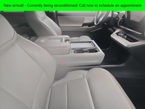 Used 2025 Ford Expedition Max Active RWD image 10