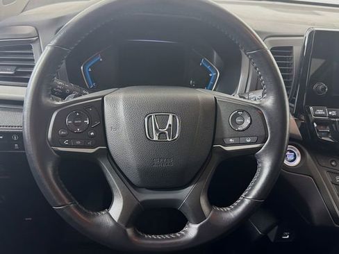 Used 2023 Honda Odyssey EX-L image 11