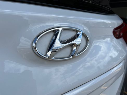 Used 2020 Hyundai Kona SE AWD/4WD image 22