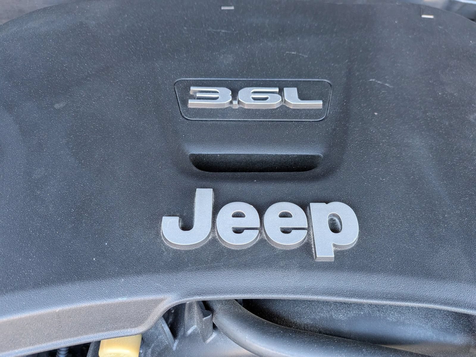 Used 2018 Jeep Wrangler Unlimited Sport S AWD/4WD image 18