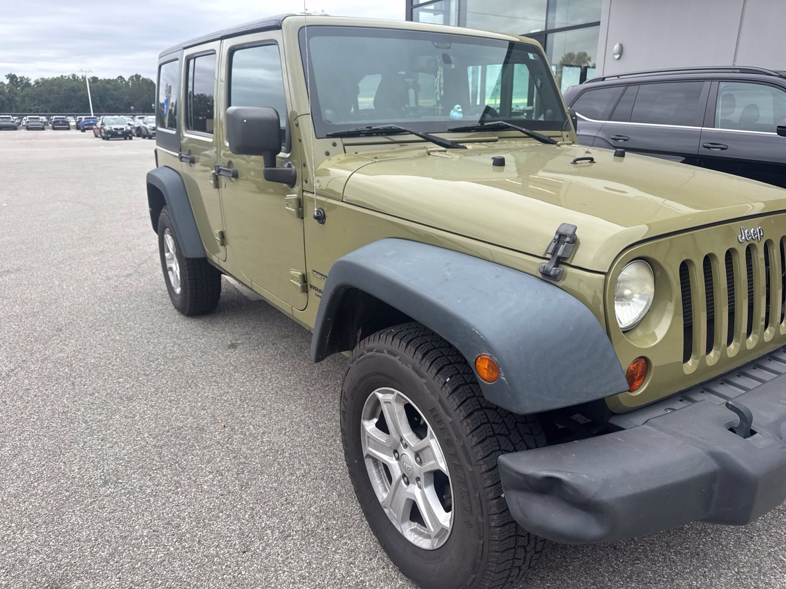 Used 2013 Jeep Wrangler Unlimited Sport AWD/4WD image 2