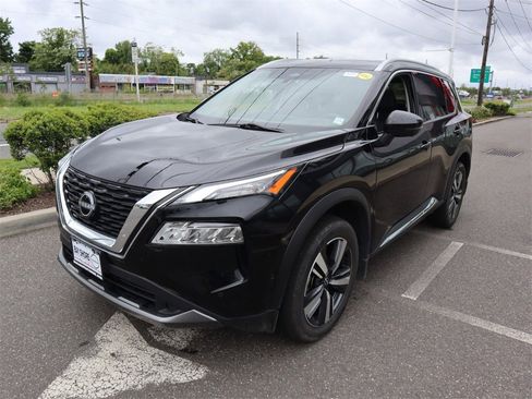 Certified 2023 Nissan Rogue SL w/ SL Premium Package image 8