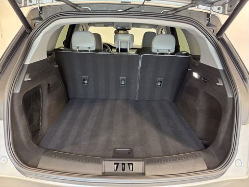 Used 2022 Lincoln Corsair AWD w/ Equipment Group 101A image 28