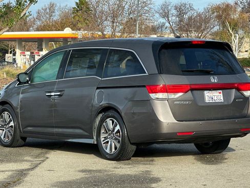 Used 2015 Honda Odyssey Touring image 6