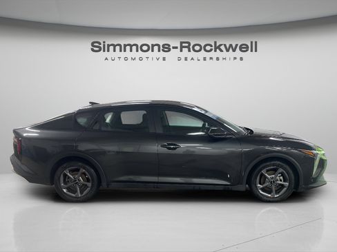 Used 2025 Kia K4 FWD image 6