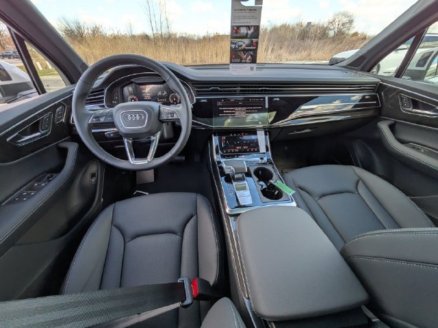 New 2026 Audi Q7 3.0T Premium Plus AWD/4WD image 7