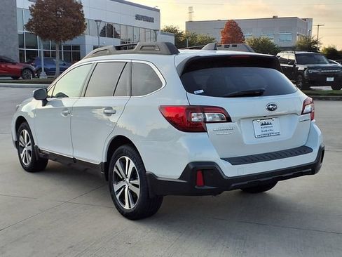 Used 2019 Subaru Outback 2.5i Limited w/ Popular Package #2 AWD/4WD image 2