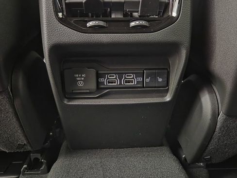 New 2025 Jeep Grand Cherokee Limited w/ Trailer Tow Package image 34