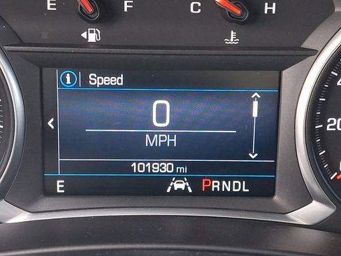 Used 2020 Chevrolet Equinox LT image 19