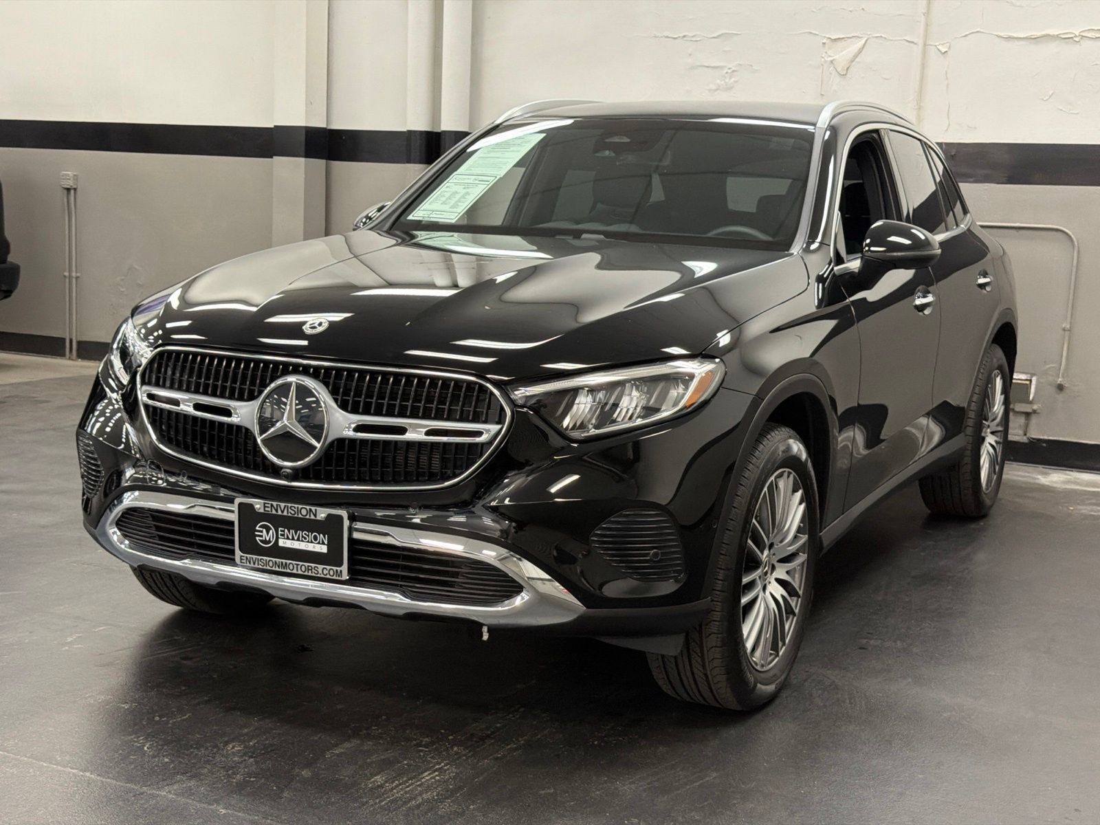 Certified 2026 Mercedes-Benz GLC 300 image 6