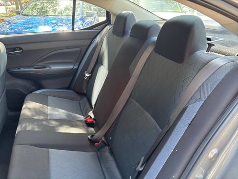 Used 2025 Nissan Versa SV FWD image 32