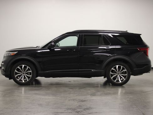 Used 2024 Ford Explorer ST-Line w/ Class IV Trailer Tow Package AWD/4WD image 5
