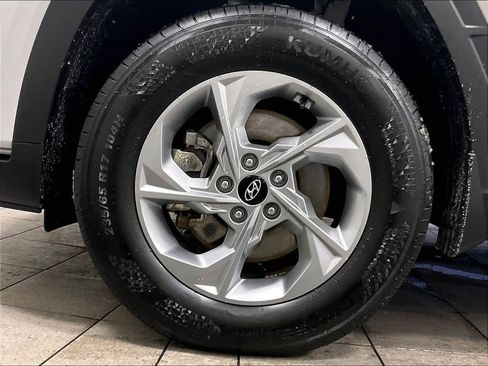 Used 2023 Hyundai Tucson SE image 7