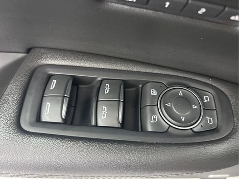 Used 2017 Cadillac XT5 Premium Luxury image 43