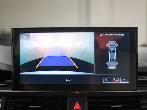 Used 2023 Audi A4 2.0T Premium w/ Convenience Package image 21