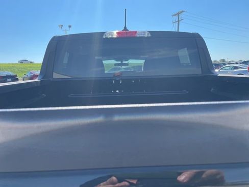 Used 2025 Ford Maverick XL w/ Equipment Group 102A image 8