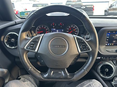 Used 2020 Chevrolet Camaro LT w/ RS Package image 2