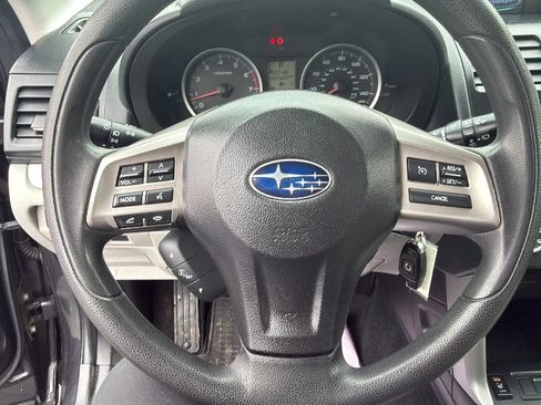 Used 2015 Subaru Forester 2.5i Premium w/ All-Weather Package AWD/4WD image 17