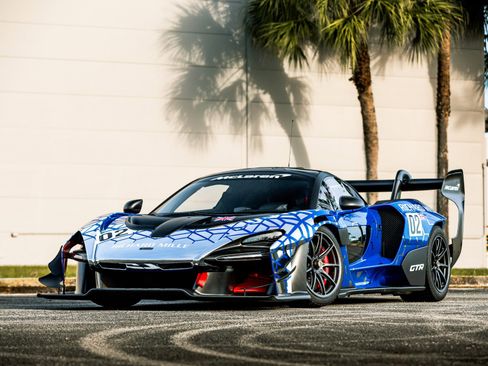 Used 2020 McLaren Senna image 1