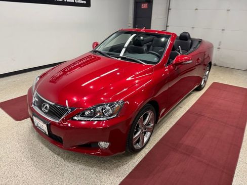Used 2012 Lexus IS 350C w/ Luxury Pkg RWD image 4