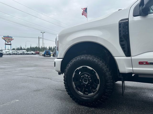Certified 2025 Ford F350 Platinum w/ Tremor Off-Road Package AWD/4WD image 29